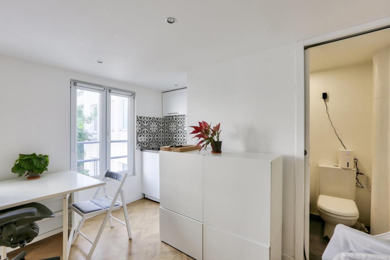 Ferienwohnung Super Studio In The 11Th District Paris Exterior foto